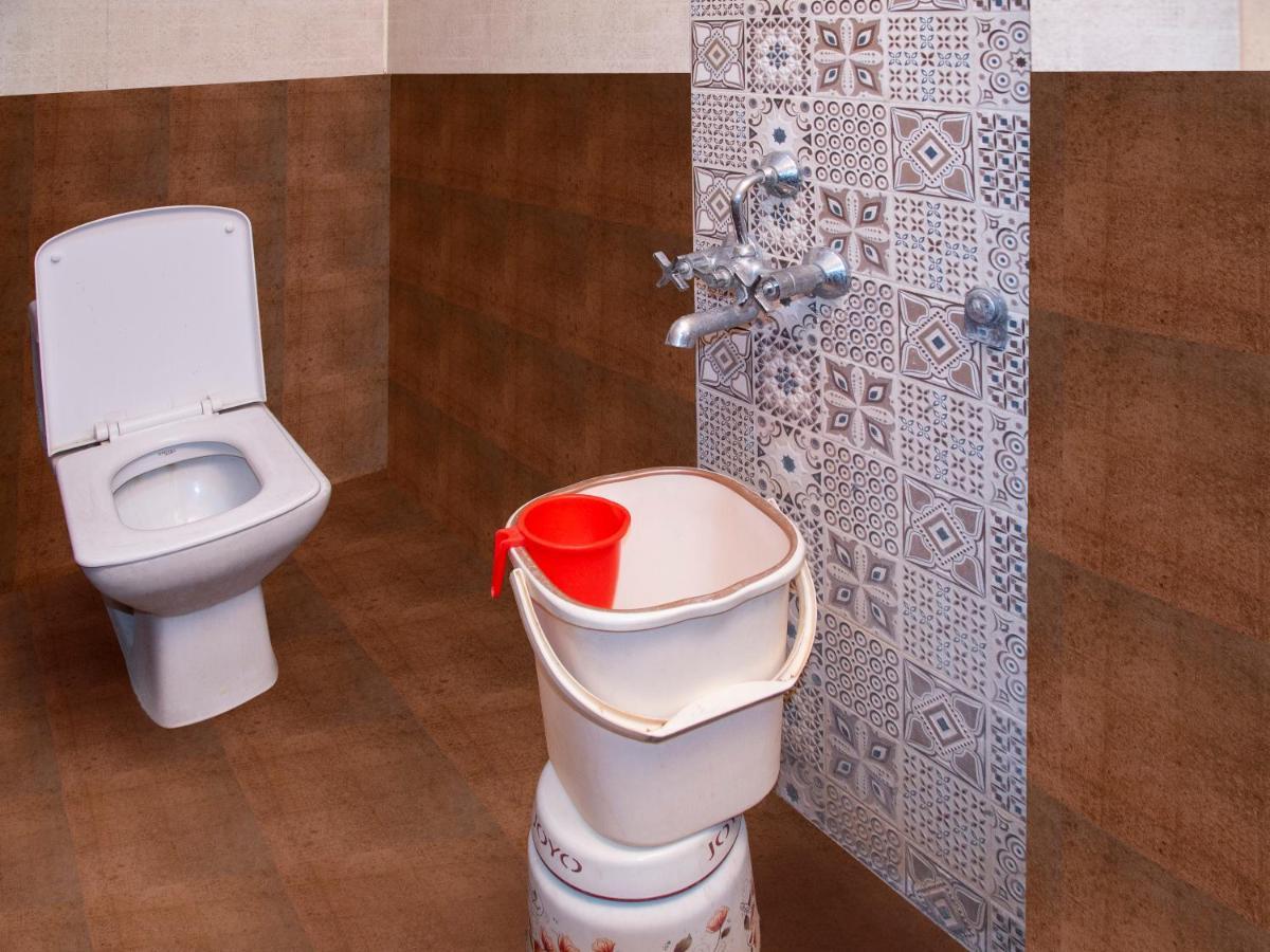 Vrindavan Comfort Inn Haidarábád Kültér fotó